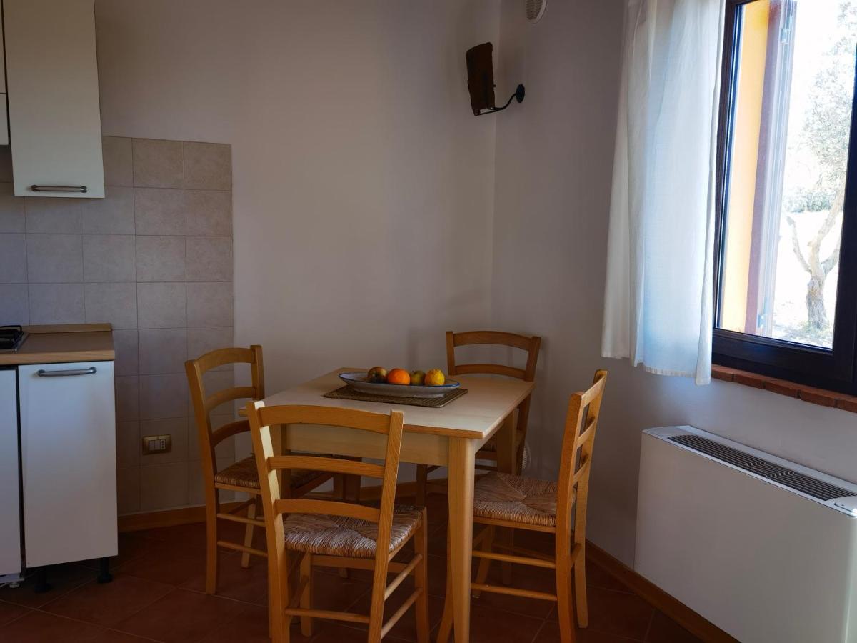La Corte Degli Ulivi - Albergo Rurale Tresnuraghes Kültér fotó
