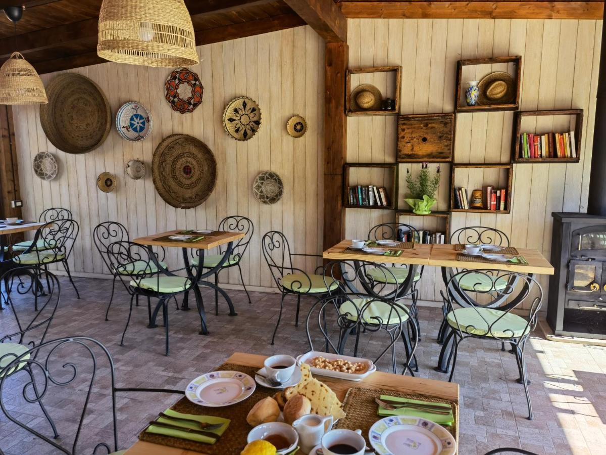 La Corte Degli Ulivi - Albergo Rurale Tresnuraghes Kültér fotó