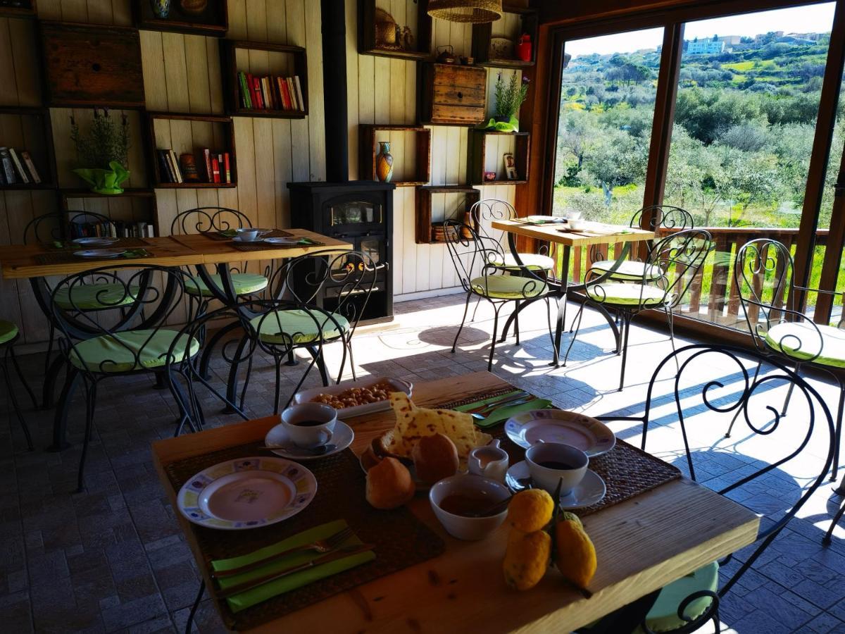 La Corte Degli Ulivi - Albergo Rurale Tresnuraghes Kültér fotó